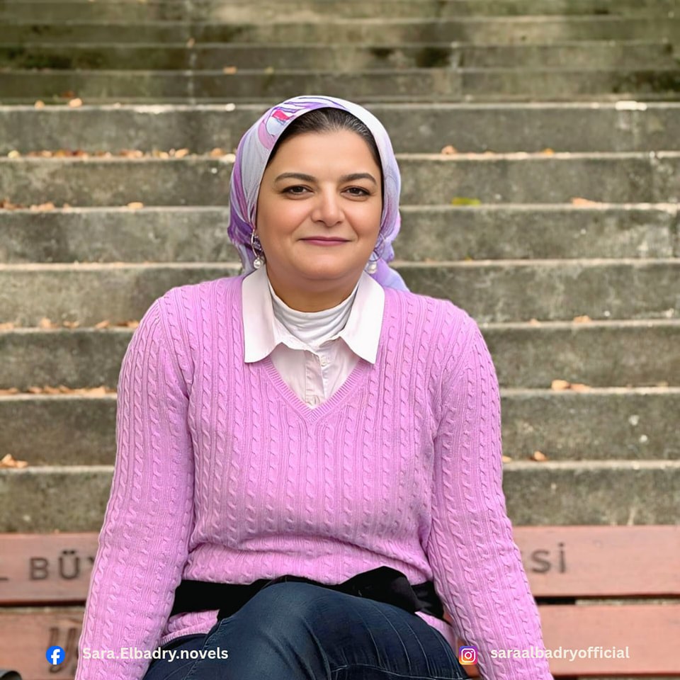 سارة البدري - كاتبة